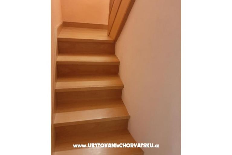 Holiday Home Sara- Kastel Stafilic – fotó 6