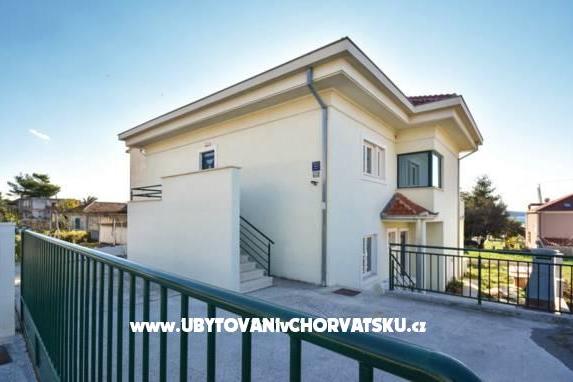 Villa Barbara-Kastela – fotó 7