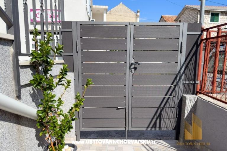 Town center Viturri Luxury apartman – fotó 15