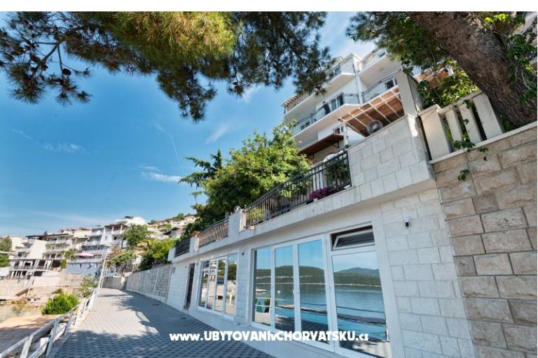 Apartmanok i Szobák Villa Barbara – fotó 13