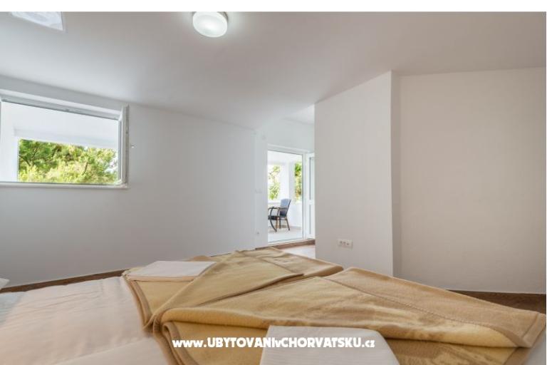 Apartmanok i Szobák Villa Barbara – fotó 17
