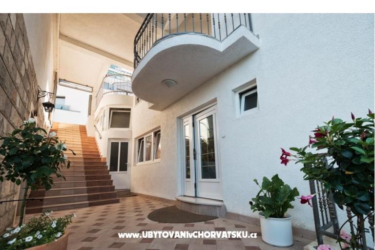 Apartmanok i Szobák Villa Barbara – fotó 6