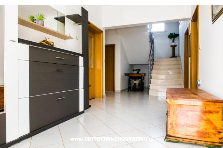 Holiday Home Anica – fotó 11