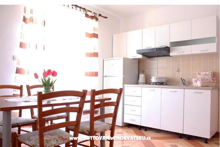 Apartmanok Adrijan Krk – fotó 6