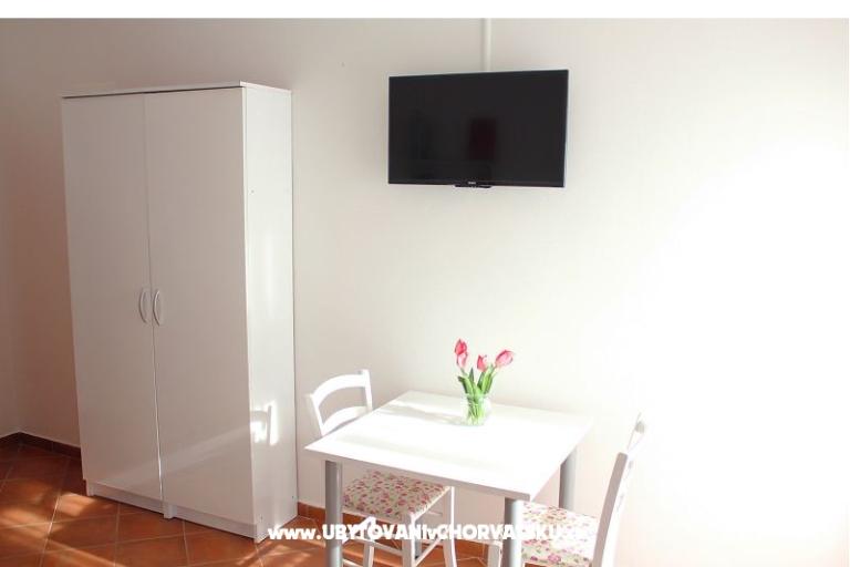 Apartmanok Adrijan Krk – fotó 9