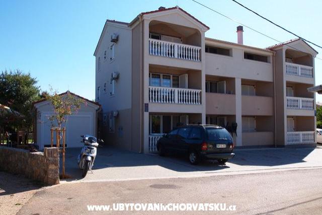 Apartmanok Cavar – fotó 2