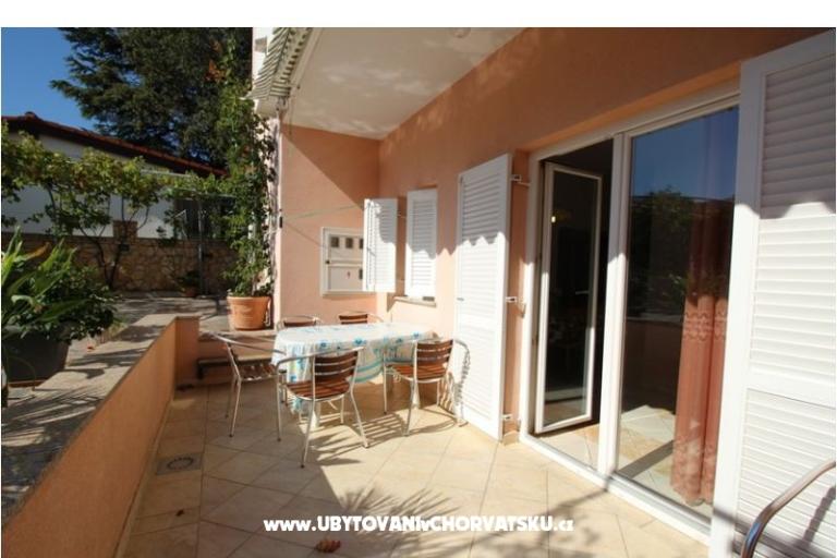 Apartmanok Lucijana Baska – fotó 16
