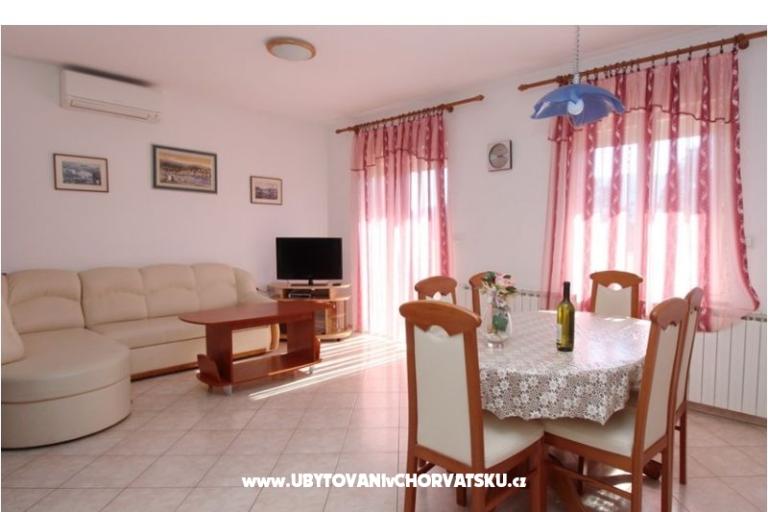 Apartmanok Lucijana Baska – fotó 7