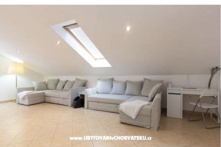 Moderan apartman za 2-10 osoba  – fotó 15