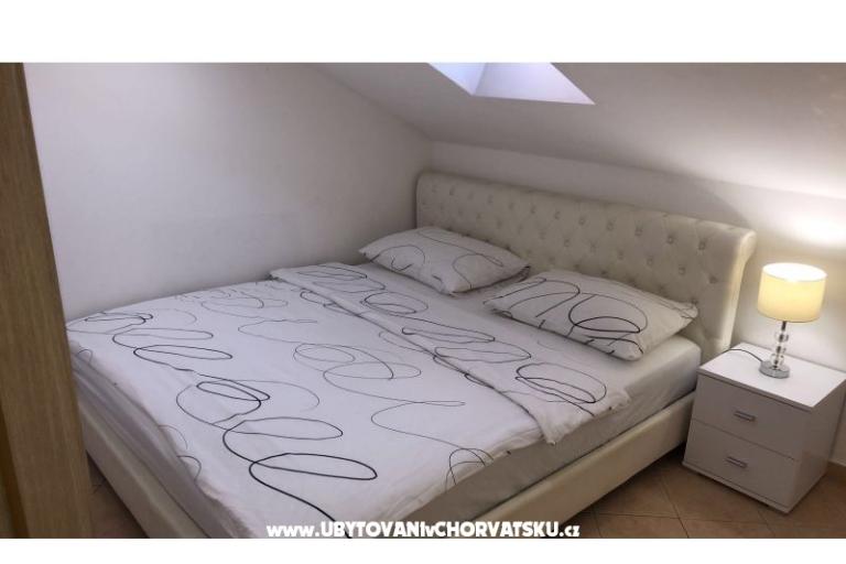 Moderan apartman za 2-10 osoba  – fotó 17