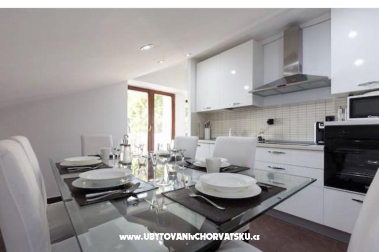 Moderan apartman za 2-10 osoba  – fotó 2