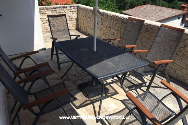 Moderan apartman za 2-10 osoba  – fotó 8