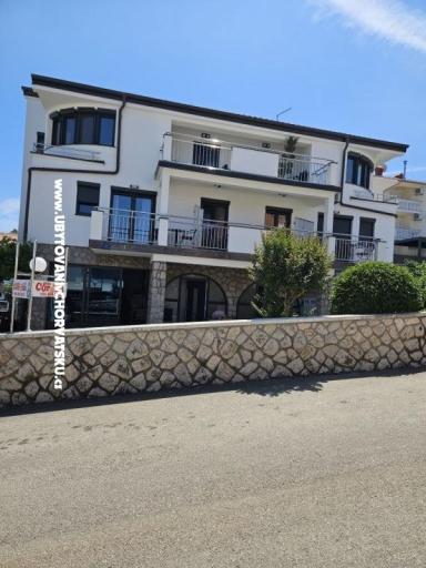Lucia Apartmanok – fotó 12