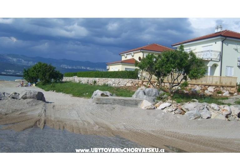 Villa Klimno direct a strandon – fotó 10