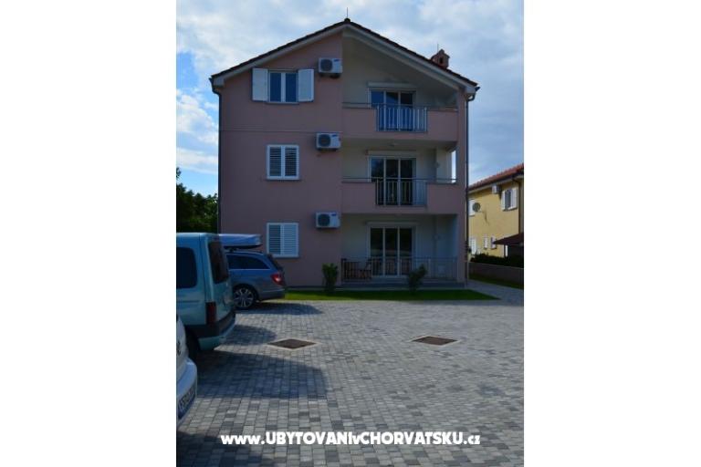 Villa Klimno direct a strandon – fotó 18