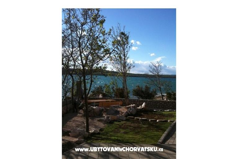 Villa Klimno direct a strandon – fotó 6