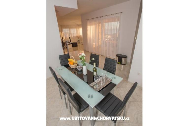 Apartmanok Buba/Maslina – fotó 11