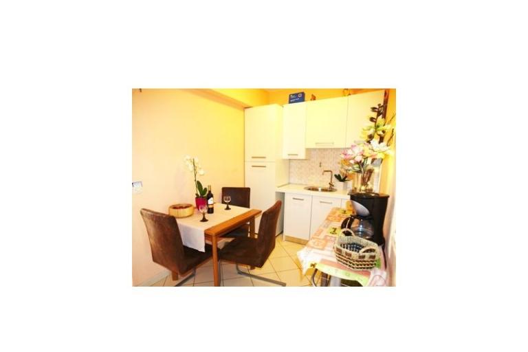Apartmanok Diana – fotó 9