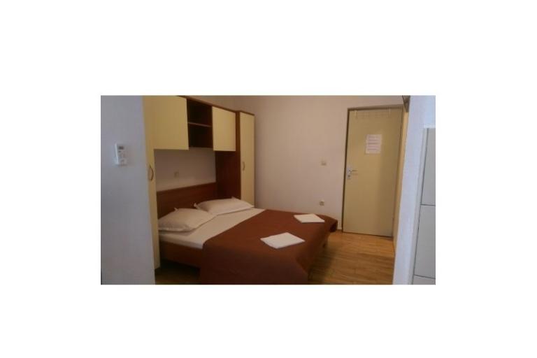 Apartmanok Dina – fotó 5