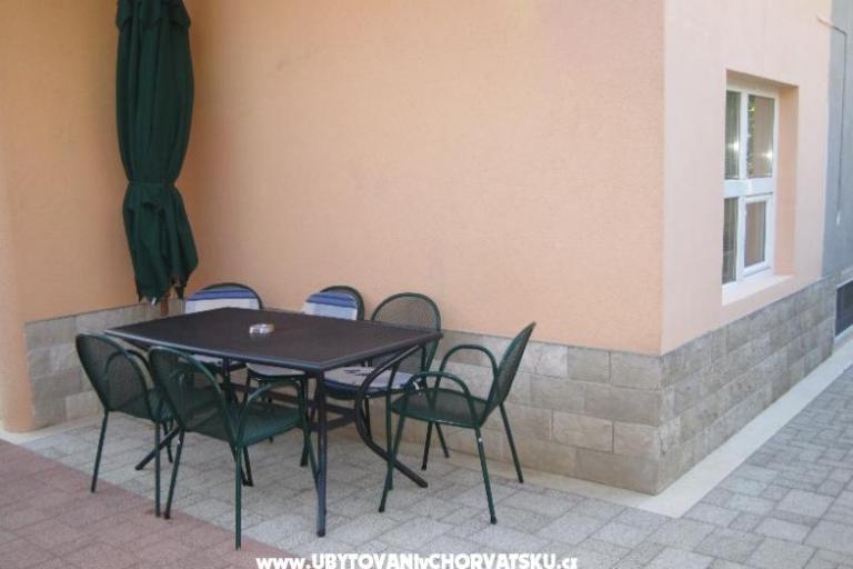 Apartmanok Ina – fotó 8
