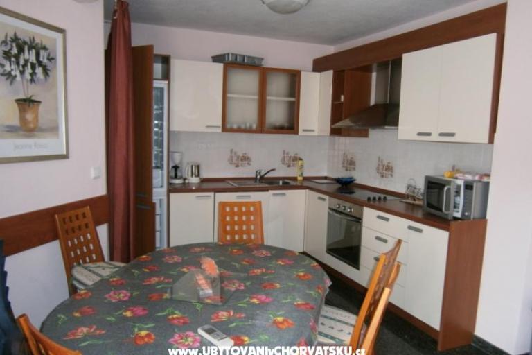 Apartmanok Julija – fotó 13
