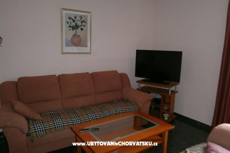 Apartmanok Julija – fotó 3