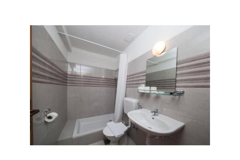 Apartmanok Kovačić – fotó 6