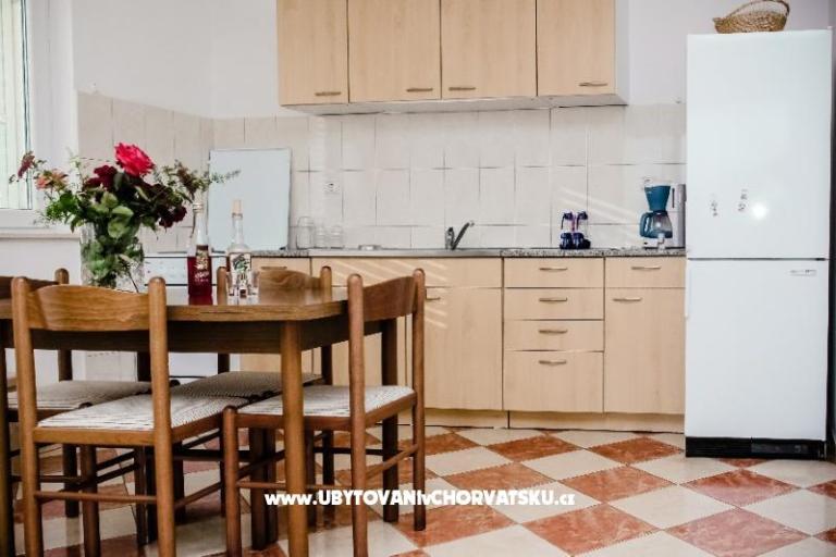 Apartmanok Mila Makarska – fotó 14