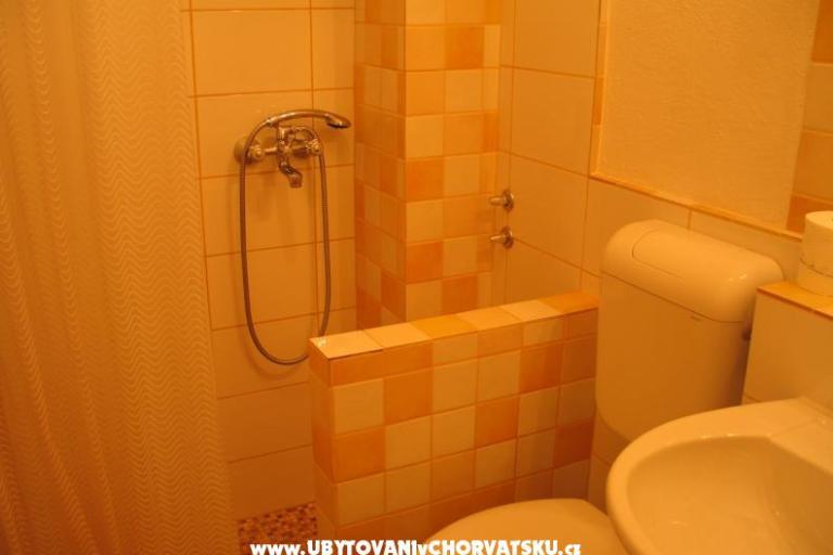 Apartmanok and rooms Rica – fotó 7