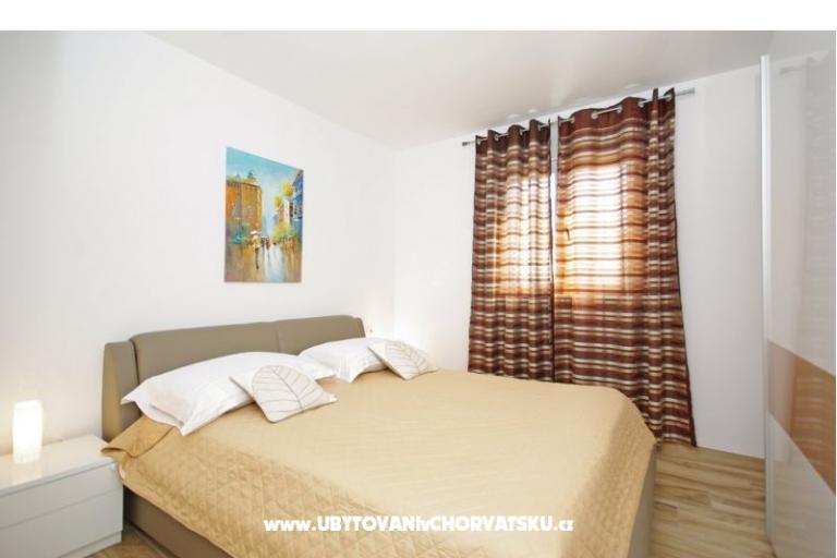 Lux AP6+2 jacuzzi – fotó 10