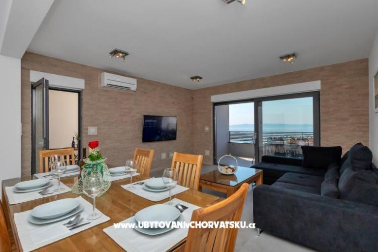 Hot Tub Luxury Apartmanok + beach p – fotó 4