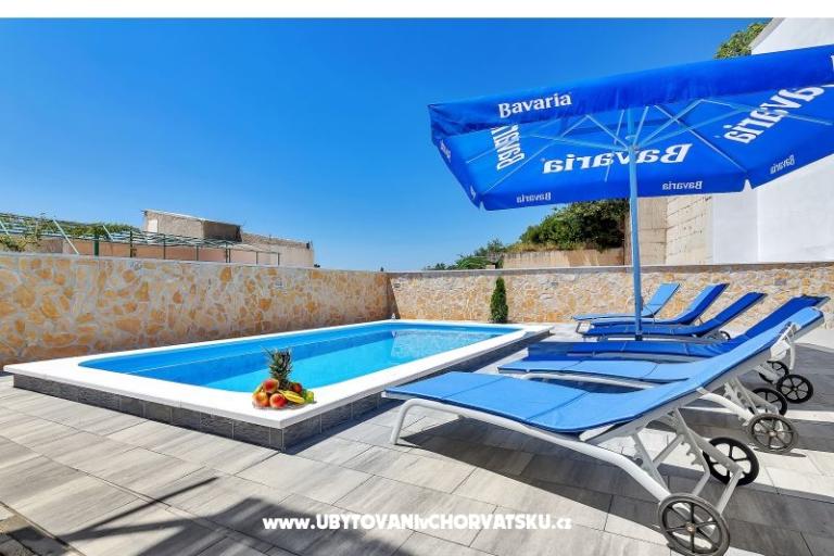 Apartmanok medencével – fotó 15