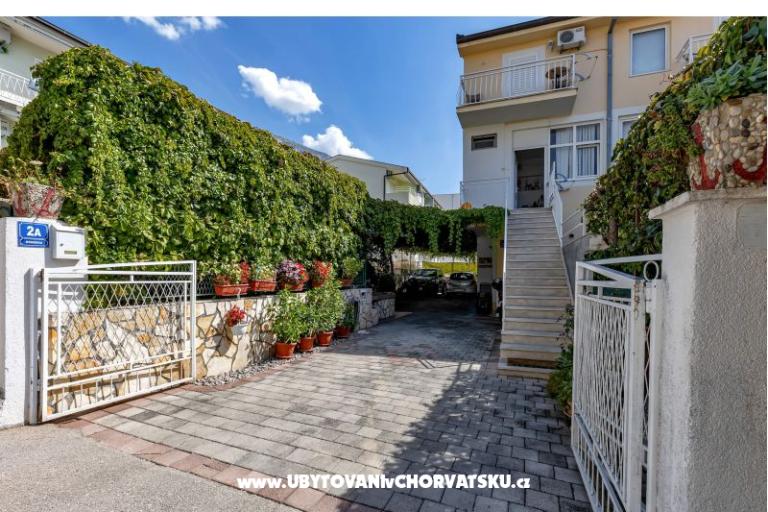 Rosalia Apartmanok – fotó 2