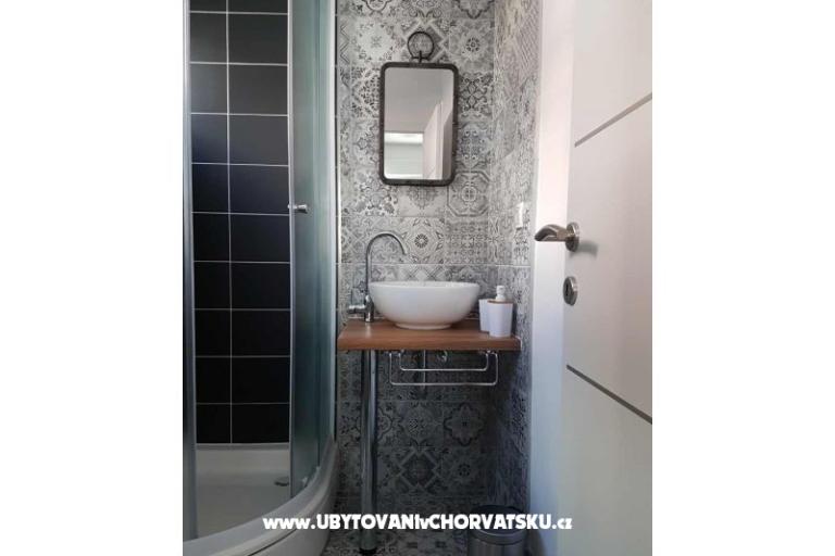 Villa Apartmanok Sumić – fotó 17
