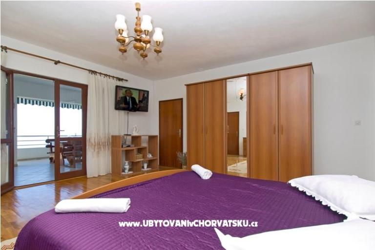 De Lux Apartmanok-SWIMMING POOL – fotó 14