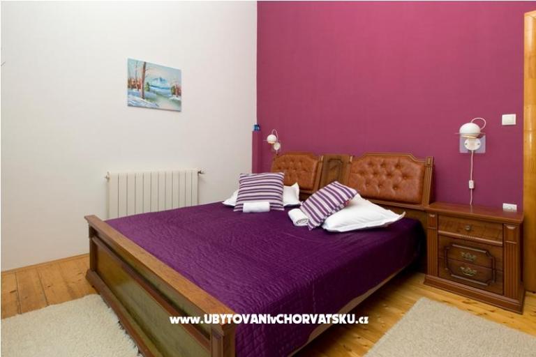 De Lux Apartmanok-SWIMMING POOL – fotó 9