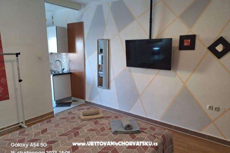 Apartmanok Avvi – fotó 19
