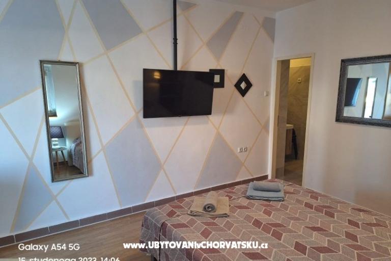 Apartmanok Avvi – fotó 21