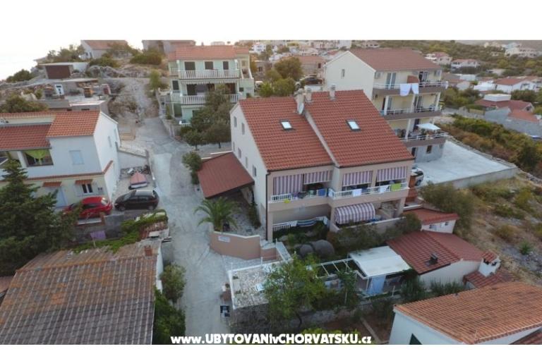 Apartmanok Mikulić Sevid – fotó 11