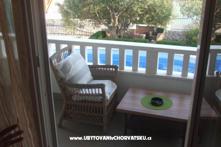 Apartmanok Villa MANDINA medencével – fotó 11