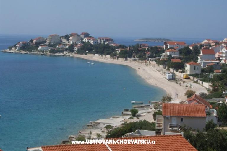 Apartmanok Villa MANDINA medencével – fotó 12