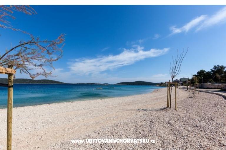 BayBeach Apartmanok Sevid – fotó 13