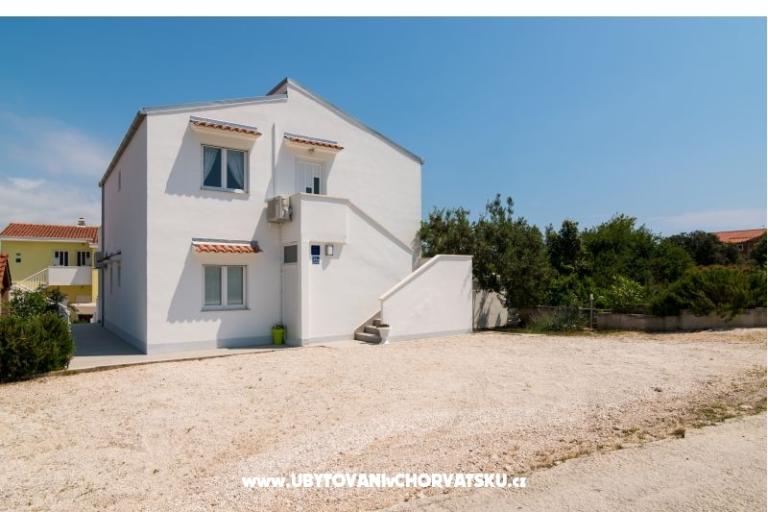 BayBeach Apartmanok Sevid – fotó 8