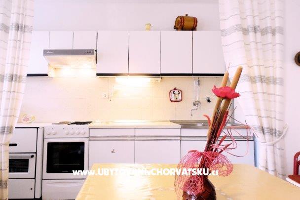 Luka Tadic Apartmanok – fotó 4