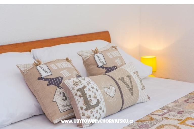 Apartmanok Vila Nena medencével – fotó 15