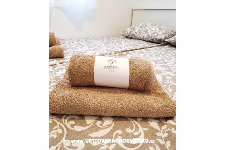 Sunny pool Apartmanok – fotó 12