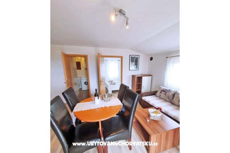 Sunny pool Apartmanok – fotó 15