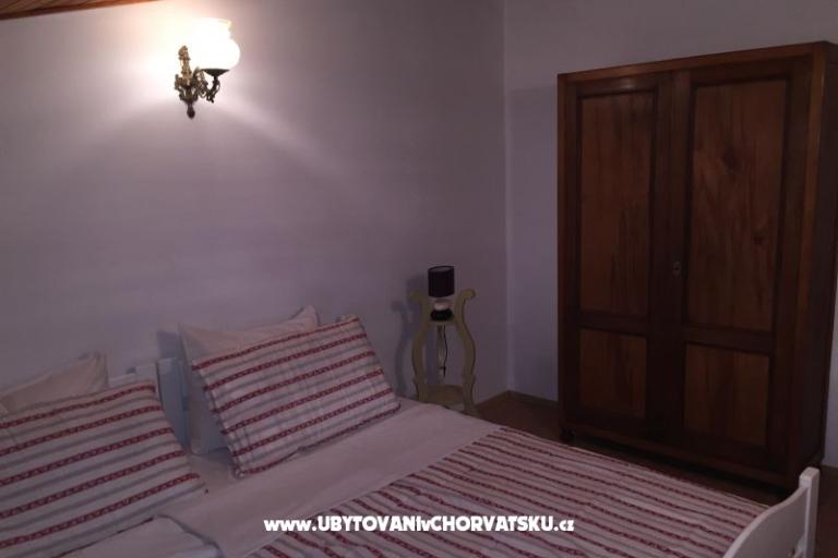 Ház Oskar – fotó 11