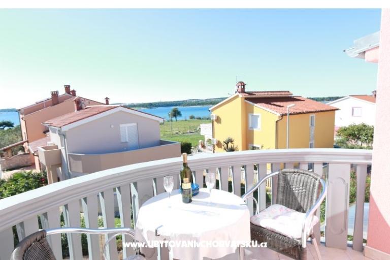 Apartmanok Sara – fotó 3