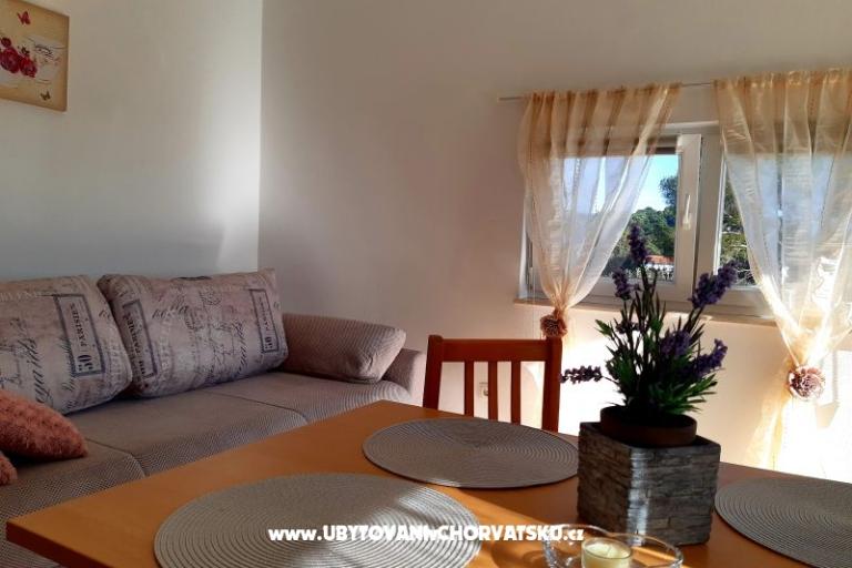 Apartmanok AS sa bazenom – fotó 13